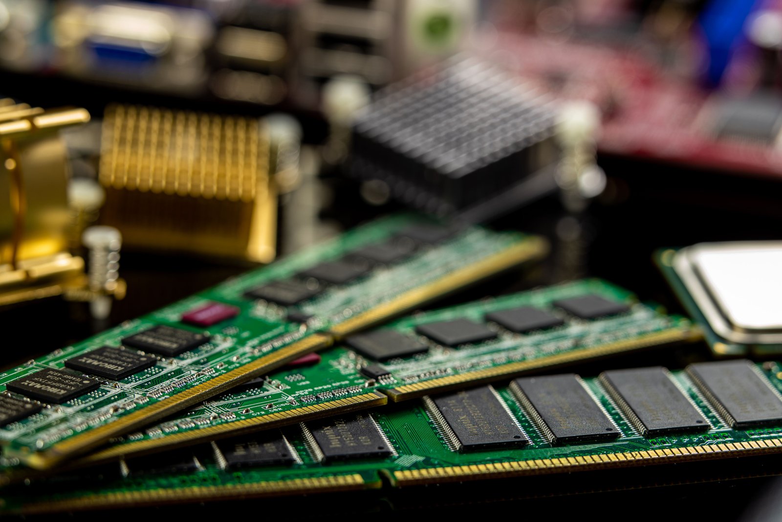 Computer Hardware Repair & Maintenance